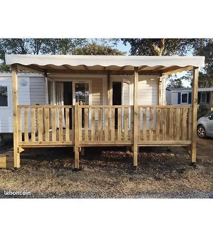 캠프장 Mobil-home 4/6 Personnes Dans Un 4 Etoiles *